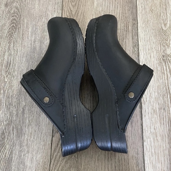 NWOB $125 Dansko Ingrid Black Oiled Leather Comfort Mule Clogs EU38 US 7.5/8 - Picture 6 of 16